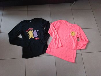 🌺 LOT 2 tshirts manches longues