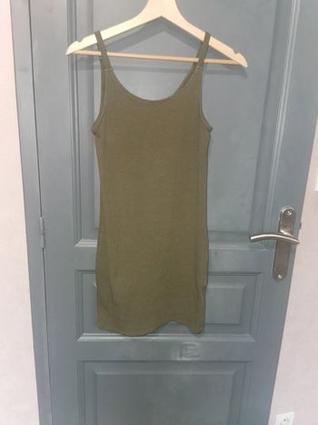 Robe moulante cottelé taille XS