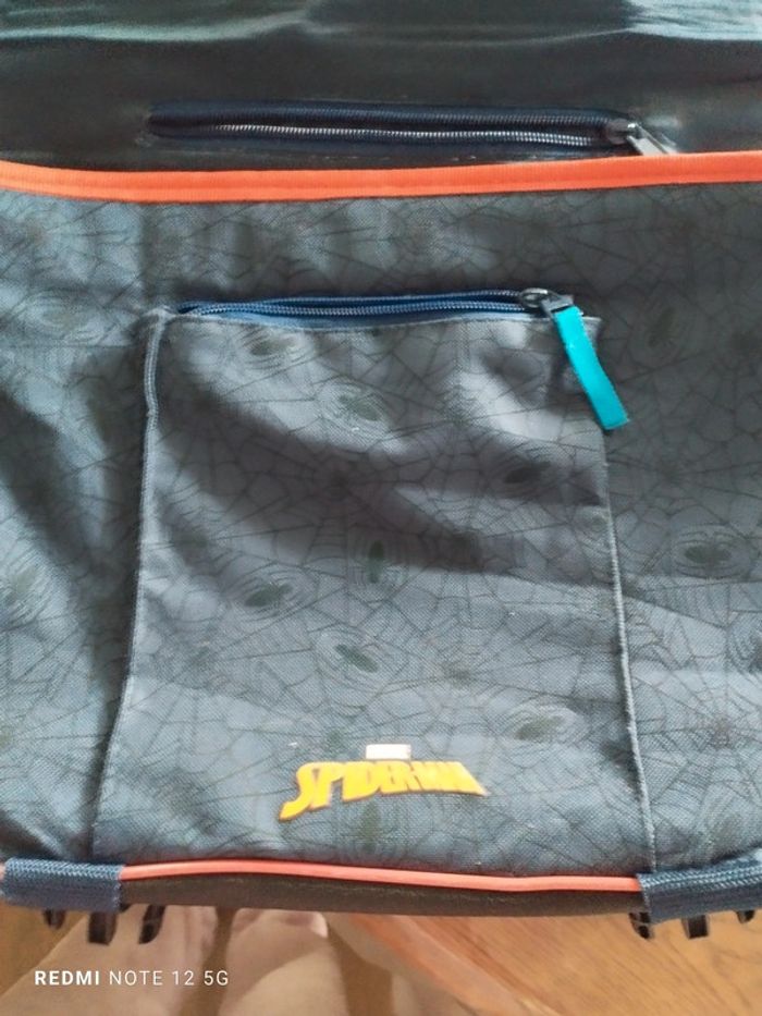 Cartable Spiderman - photo numéro 7