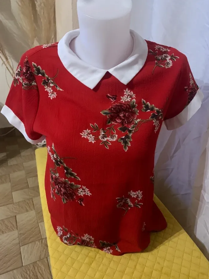 Blouse Noemie &Co taille S manches courtes très bon état col Claudine