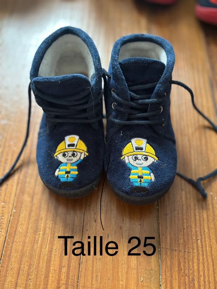 chaussons taille 25