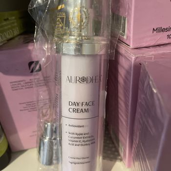 Cream  day face de chogan