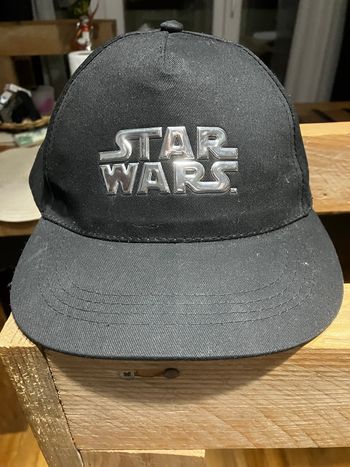 Casquette Star wars taille 56 ajustable