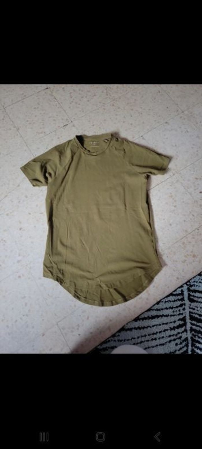 Tee-shirt
