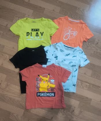 Lot 6 T shirts