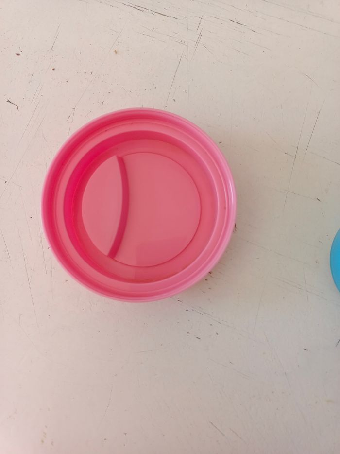 Meug en plastique fantaisie - photo numéro 4