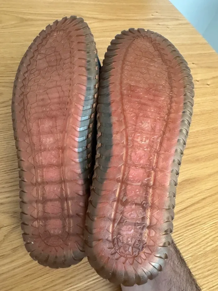 Mocassins légers en cuir vert neuf taille 45 - photo numéro 4