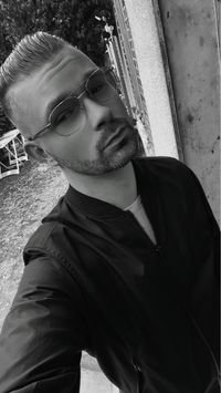 profil