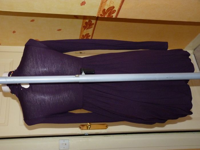 BERSHKA Robe TULIPE COL ROULE - violette taille M - photo numéro 4