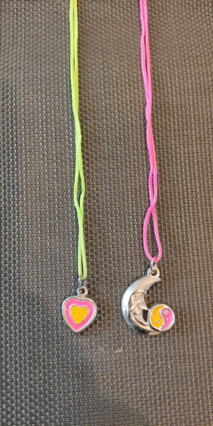 Collier pendentif lune et cœur