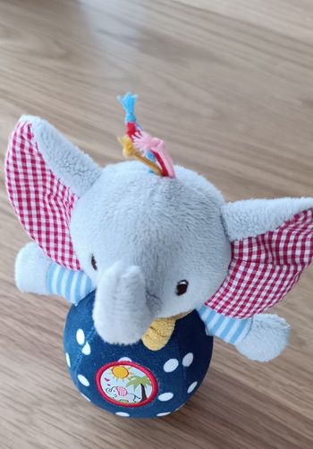 Éléphant hochet
