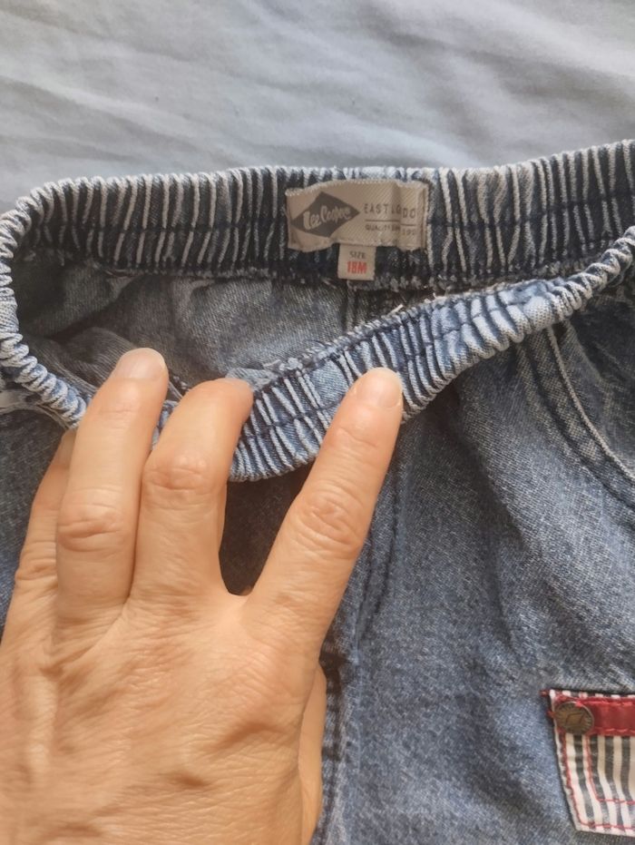 Short Lee Cooper taille 18 mois - photo numéro 2