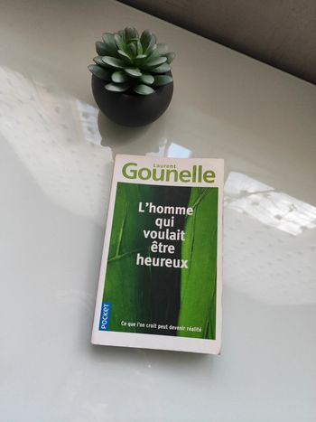 🍁 livre l'homme qui voulait être heureux 🍁