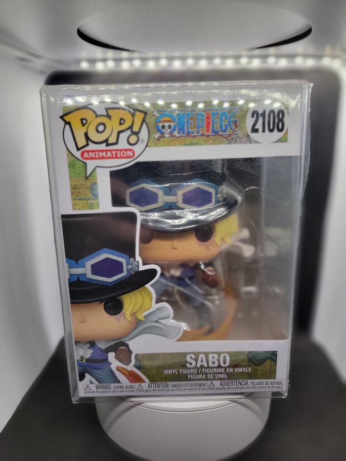 Pop Sabo avec Flamme One Piece + Protector