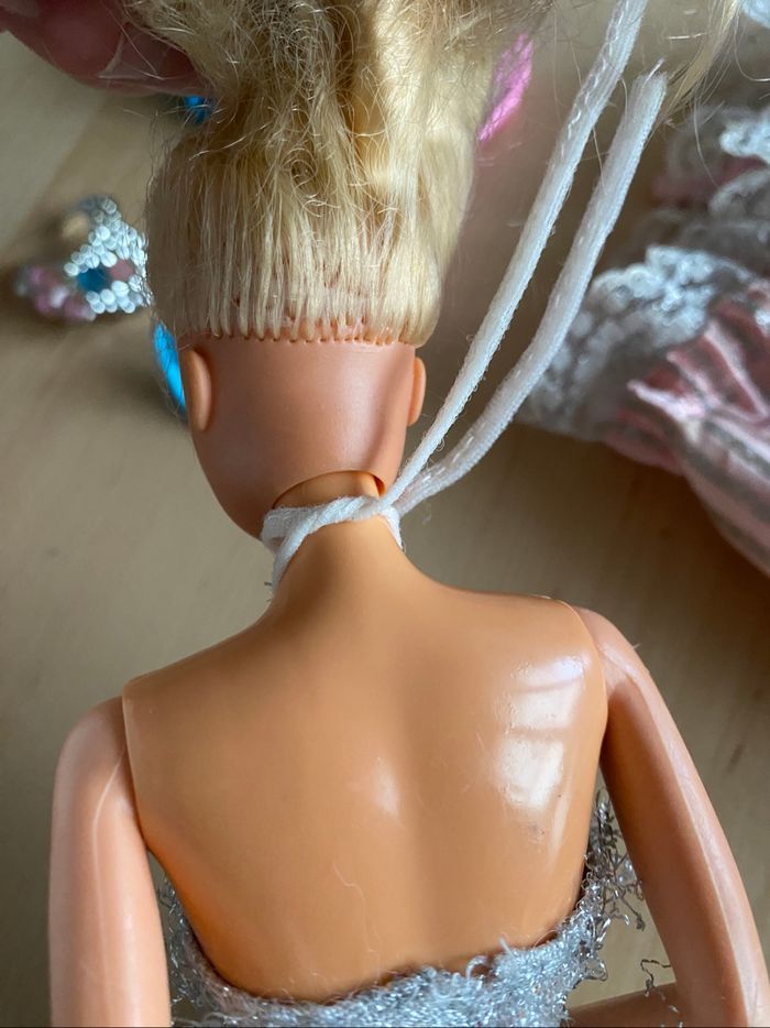 Barbie Mattel poupée Jewel secrets 1986 blonde rose argent collier - photo numéro 8