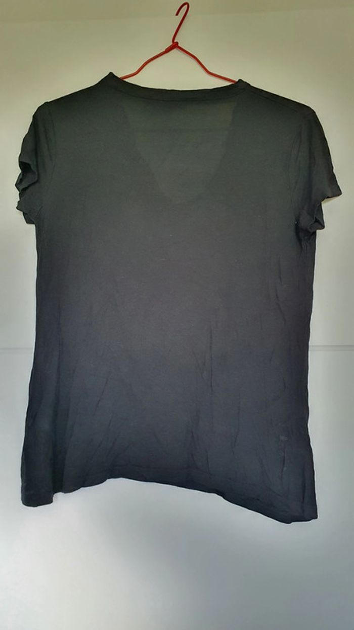 T shirt léger noir et loup avec ras de cou - photo numéro 2