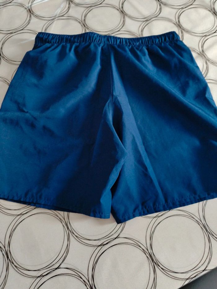 Maillot de bain 14 ans comme neuf - photo numéro 6