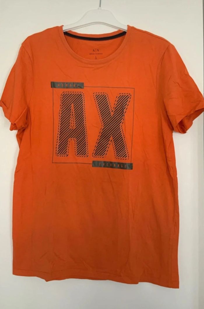 T-shirt orange taille l Armani exchange