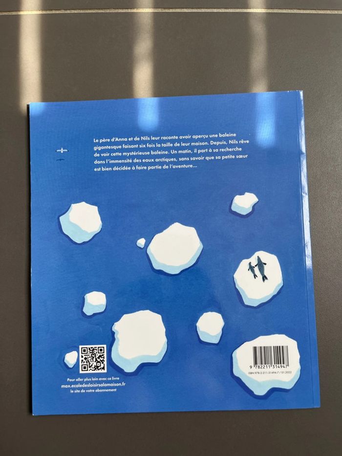 Livre la mystérieuse baleine - photo numéro 2