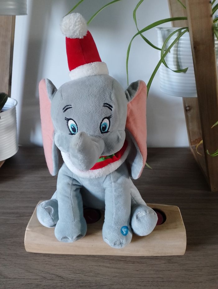 Peluche sonore Disney Dumbo Noël