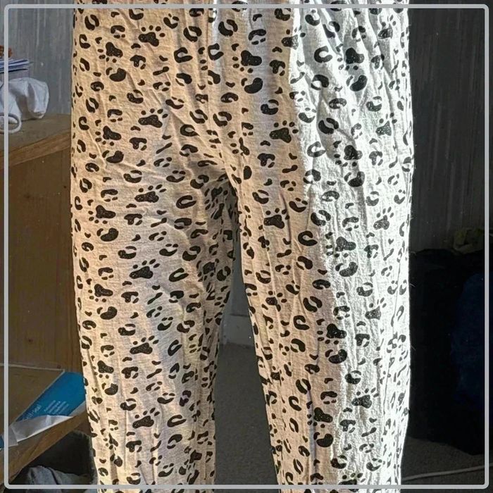 Pantalon de pyjama marque zeeman taille xs/16ans - photo numéro 2
