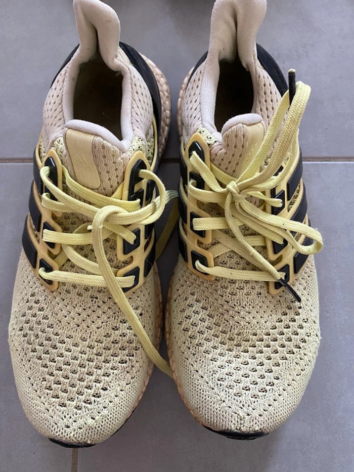 Baskets running Adidas