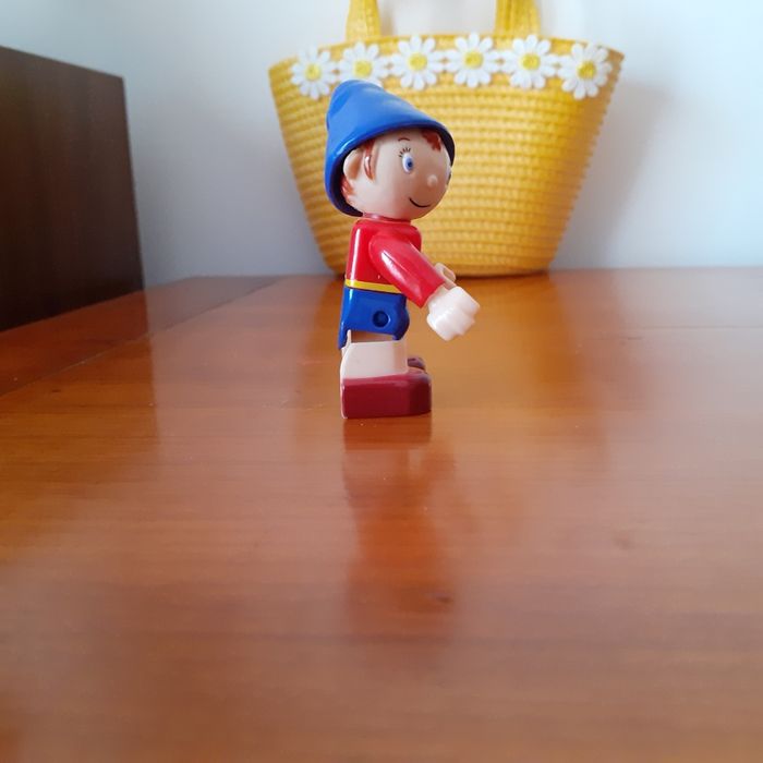 Petite figurine Oui-Oui *style Playmobil - photo numéro 5
