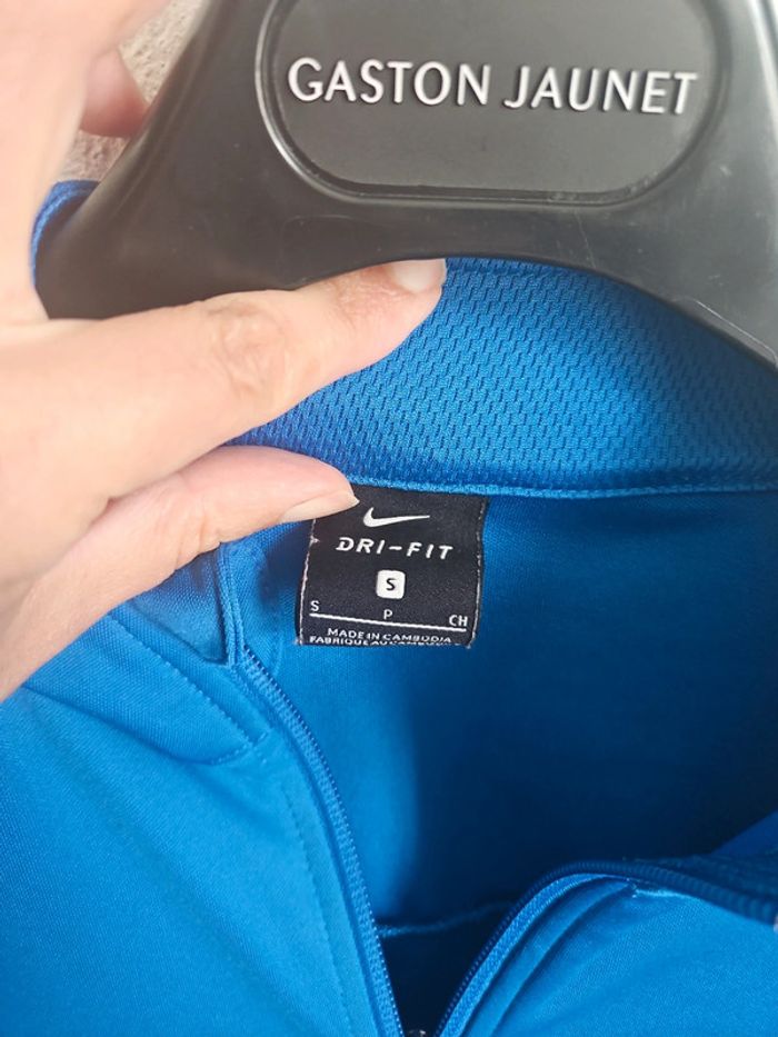 Veste nike - photo numéro 2