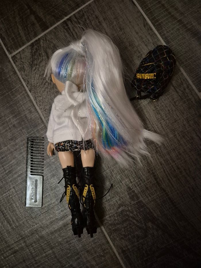 Rainbow high junior - photo numéro 2