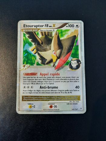 Carte Pokémon Etouraptor Niv.X 147/147 - Ultra - Platine Vainqueurs Suprêmes fr