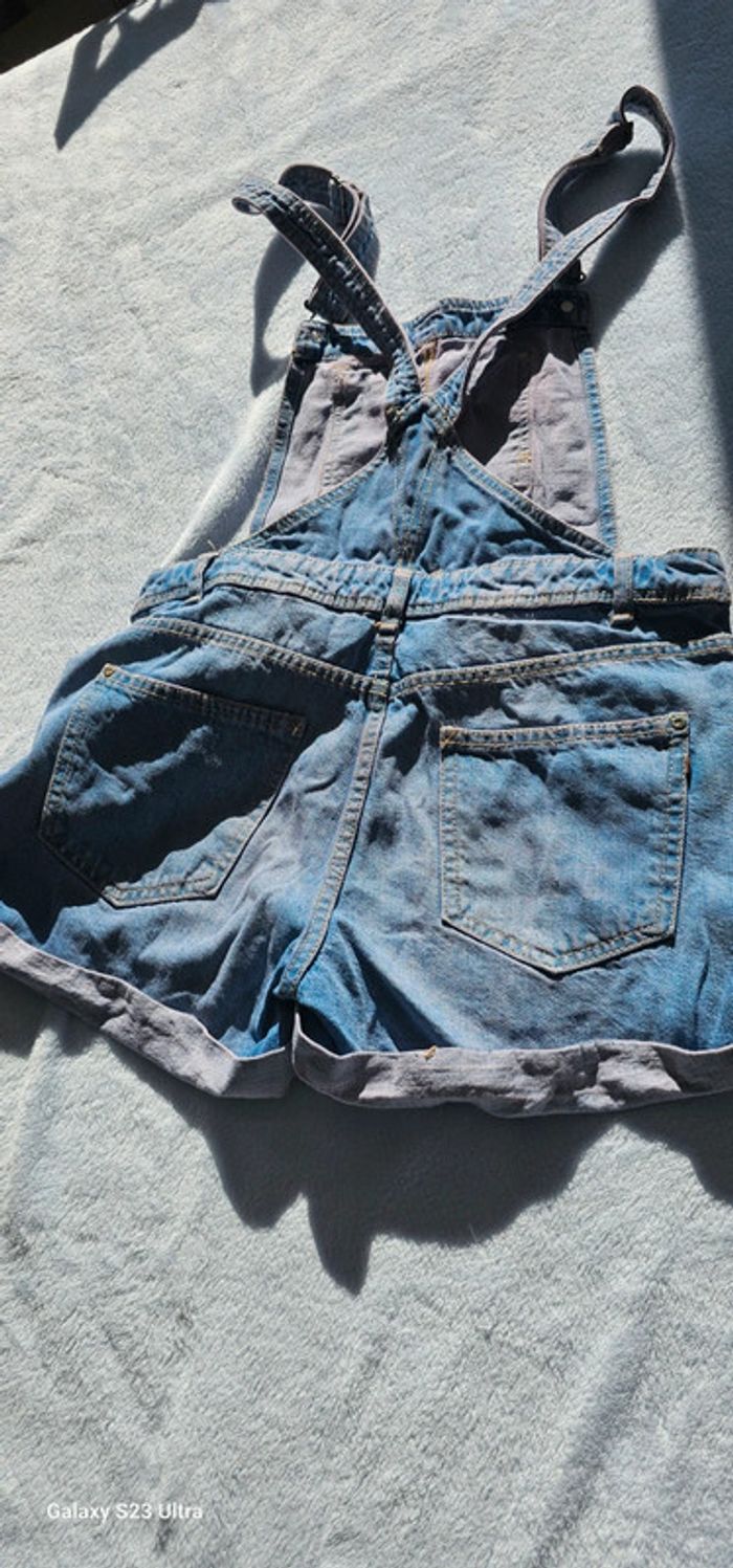 Salopette jean short Bershka taille S - photo numéro 4