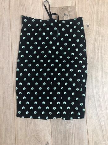Jupe crayon pin up avec lacets au dos et fendue