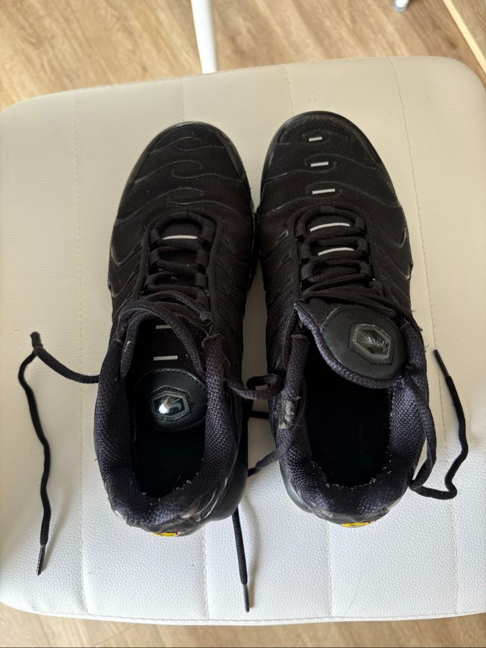 Basket TN Nike noir - photo numéro 3