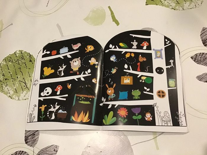 Livre histoire à raconter et décorer avec stickers gommettes Blanche neige - photo numéro 2