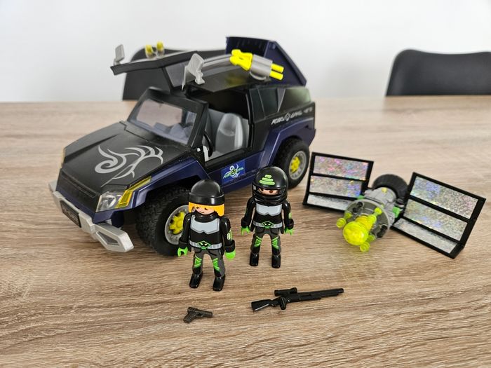 Véhicule 4x4 du  Robo Gang Playmobil 4878