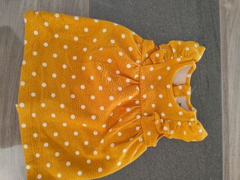 Robe avec pression