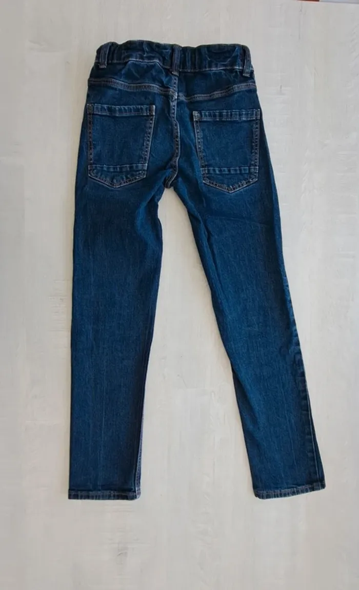 Jeans Kiabi - 10 ans taille 138-143cm - coton - bouton à pression - eco conception - photo numéro 2