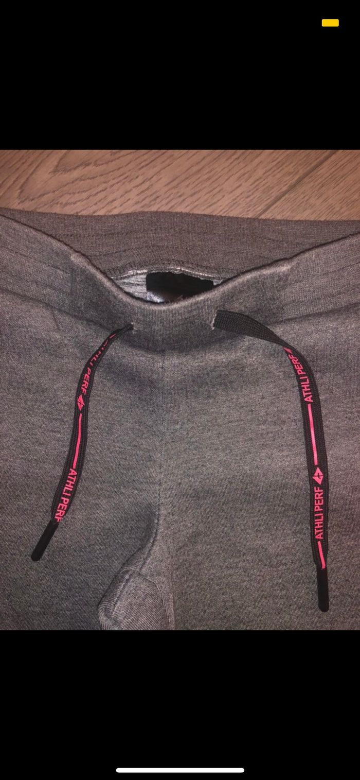 Bas de jogging 6 ans - photo numéro 2