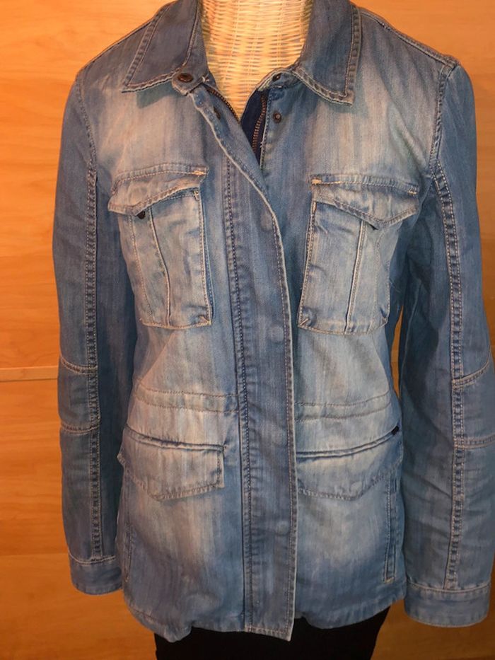 Veste en Jean marque MKT taille 38 - photo numéro 3