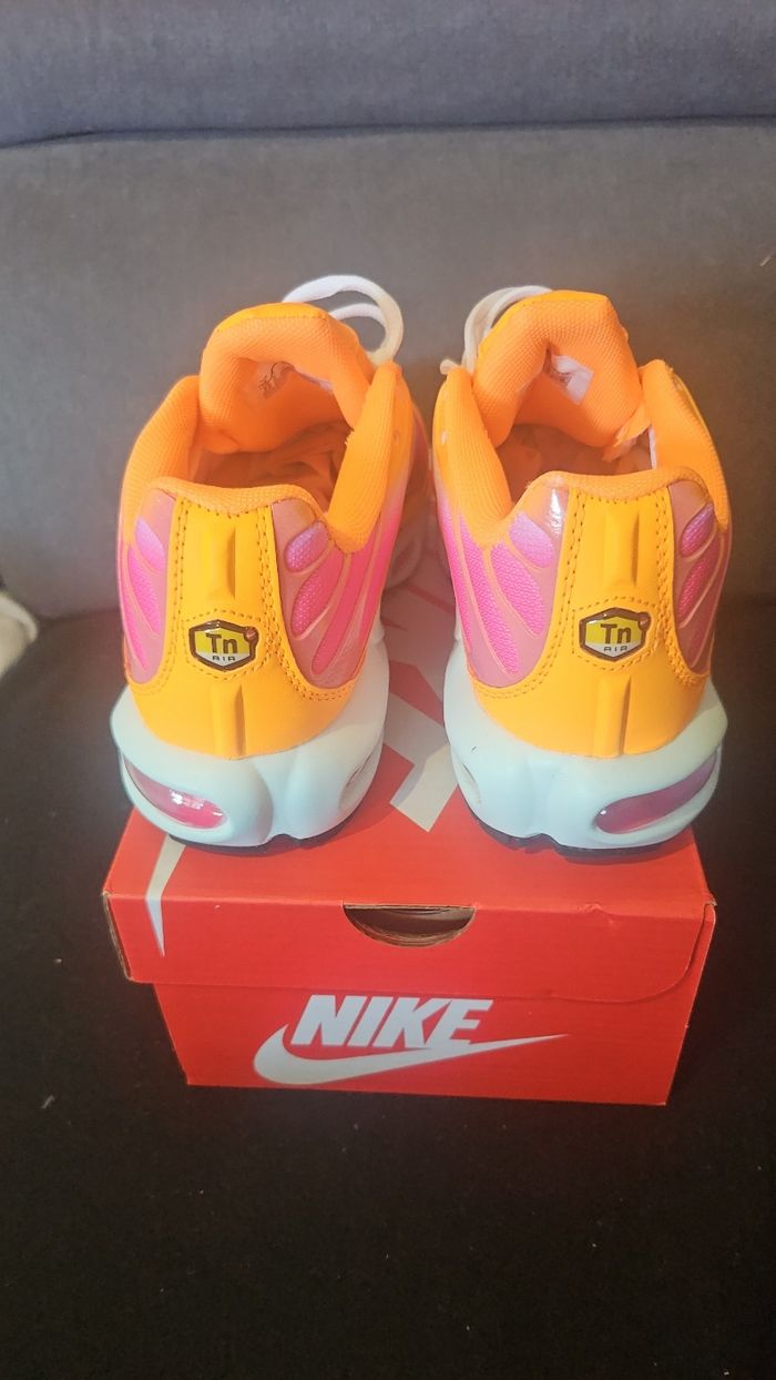 Basket nike tn neuf - photo numéro 3
