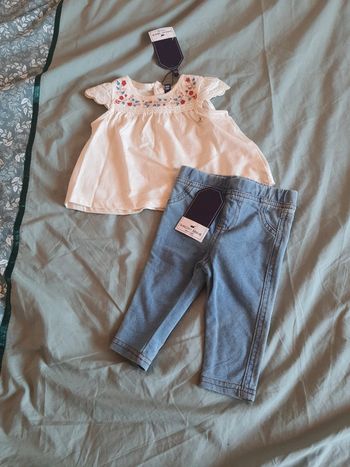 Ensemble Sergent Major taille 3 mois tee-shirt et tregging neuf avec étiquettes