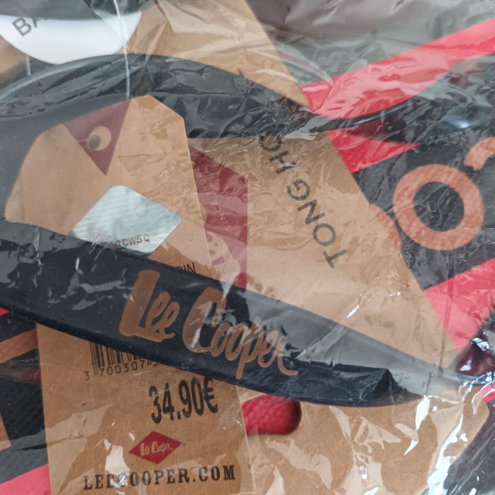 Jolies tongs homme T40 sous blister - photo numéro 4