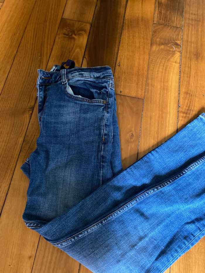 Jeans neuf - photo numéro 4