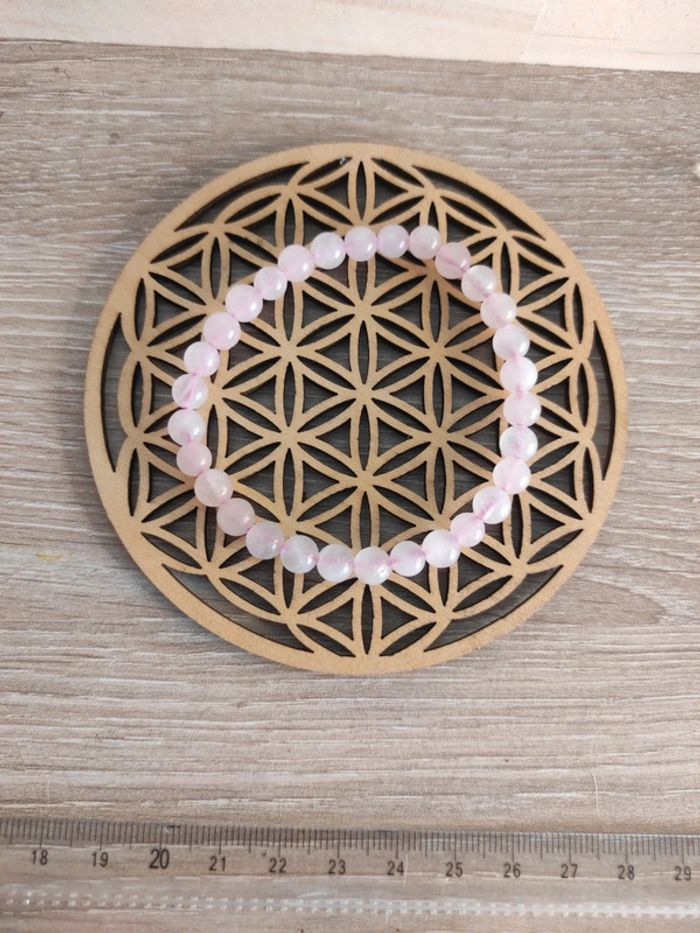 📿 Bracelet en quartz rose – Perles 6 mm (élastique)