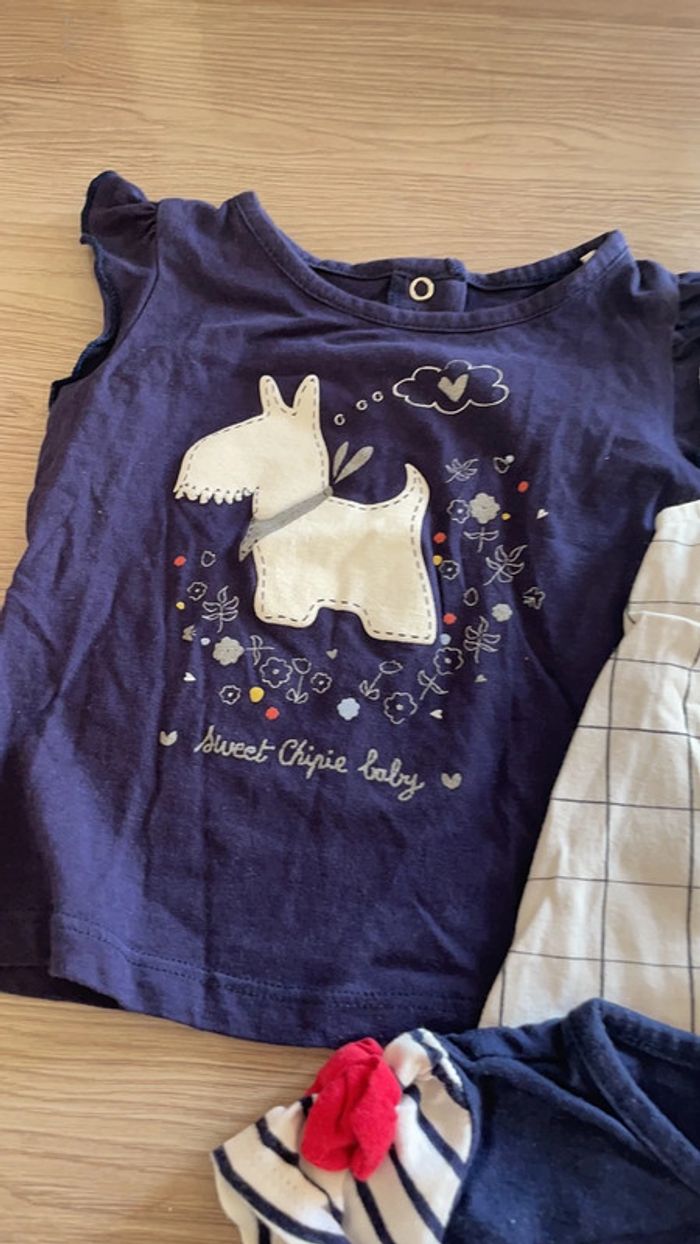 Lot de 5 tee shirts en 12 mois - photo numéro 2