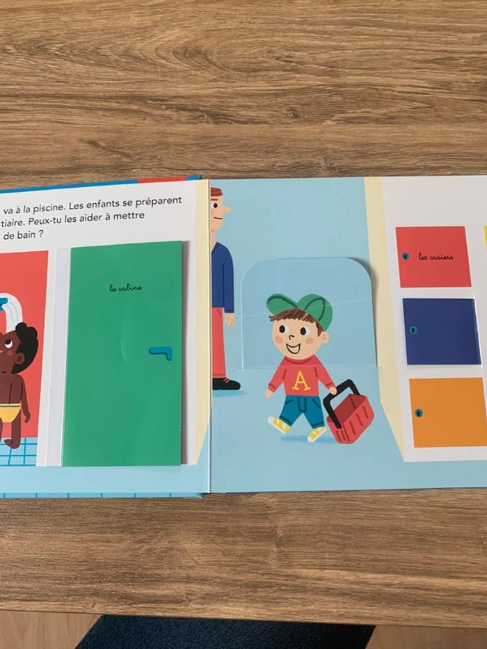 Livre Kididoc Tous à la piscine - photo numéro 2