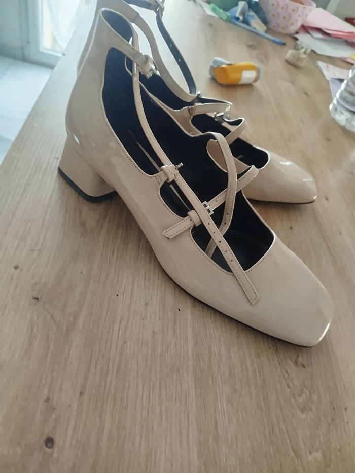#kytie40chaussurefemme. Babys taille 40 - photo numéro 6