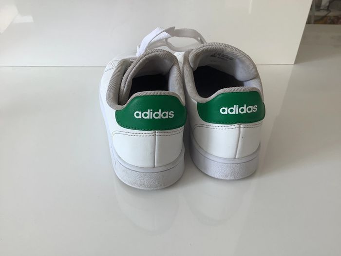 Basket Adidas 36 - photo numéro 3