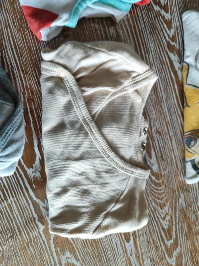 🍁 lot de 5 bodies taille 3 mois🍁 - photo numéro 5