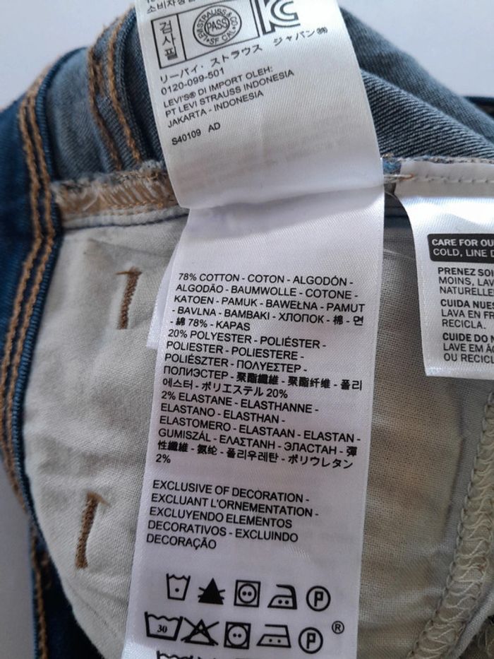 Jean Levi's 512 boot cut perfection Slimming 28/32 - photo numéro 8